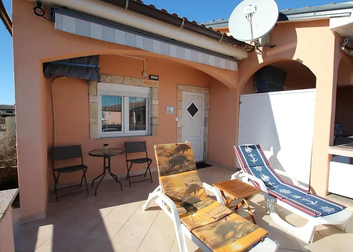 With Heated Pool , Appartamento *