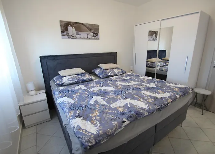 Appartamento With Heated Pool , *