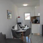 Apartment With Heated Pool - By Ta Leut Agency Vir