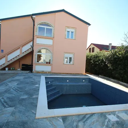 With Heated Pool - By Ta Leut Agency Appartamento *