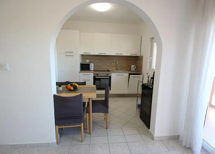Appartement With Heated Pool , *
